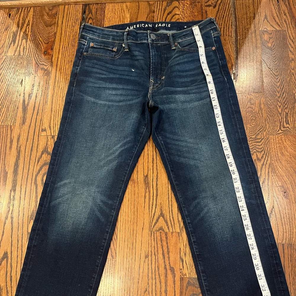 BRAND NEW without Tags. AMERICAN EAGLE JEANS. 33x32